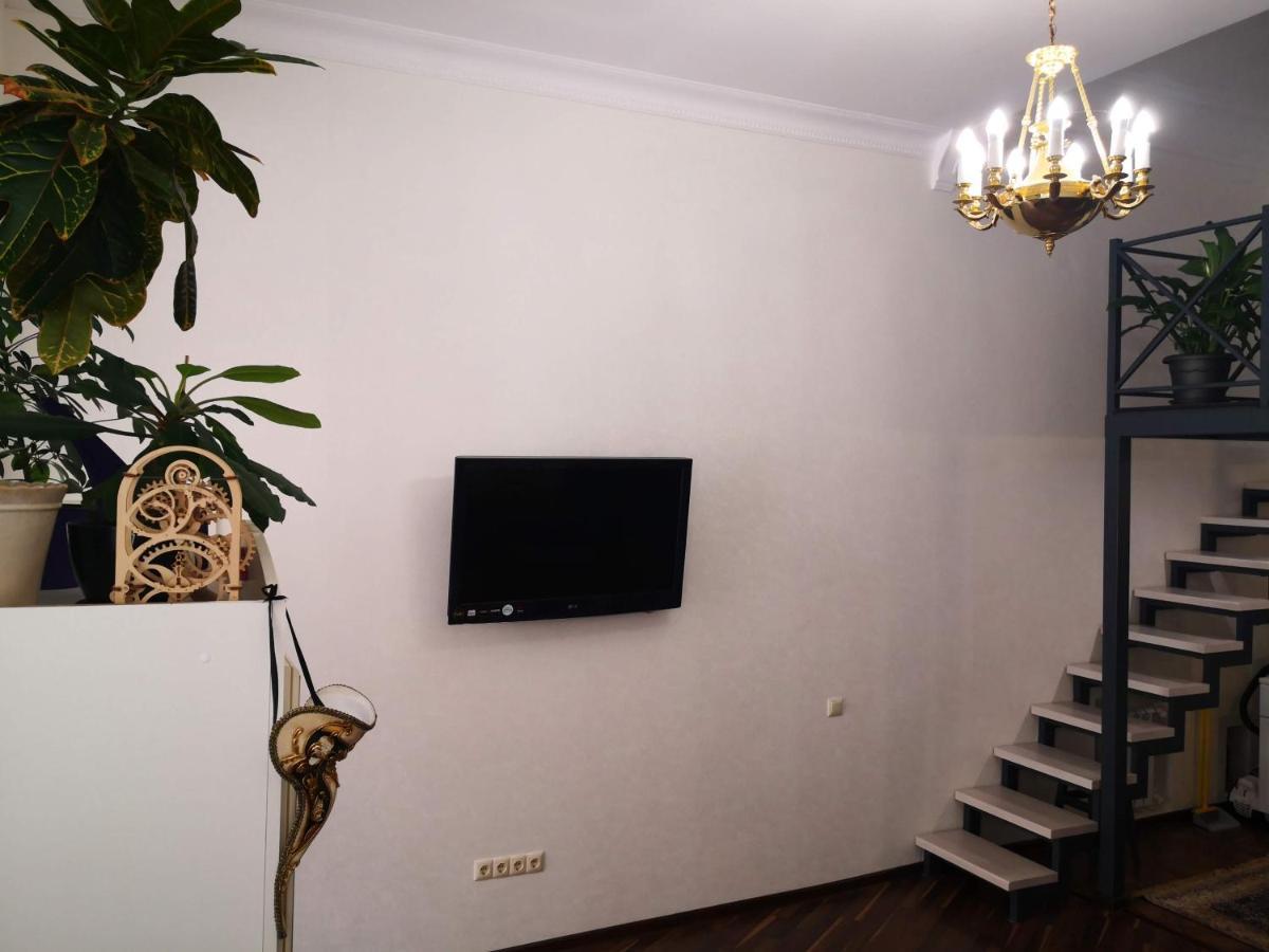 Затишні Апартаменти, Вулиця Дерибасівська, 13 Odessa Exterior foto